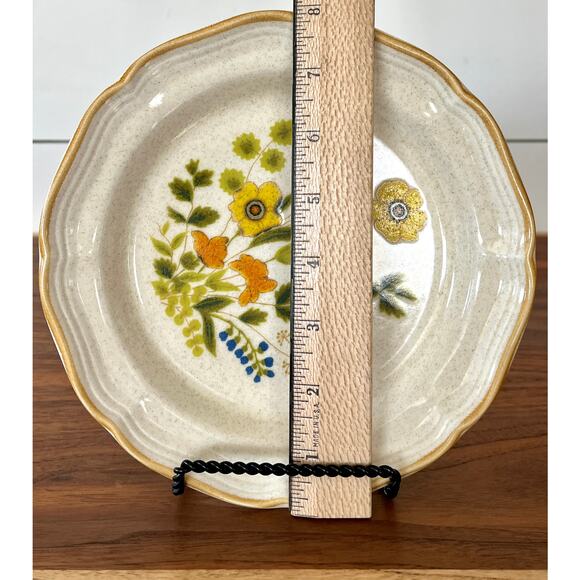 Fresh Floral by Mikasa Garden Club 8" Salad Plate Replacement - Picture 5 of 5